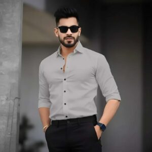 Men Regular Fit Solid Spread Collar Formal Shirt